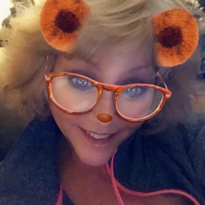 Meet your Posher, Joyce